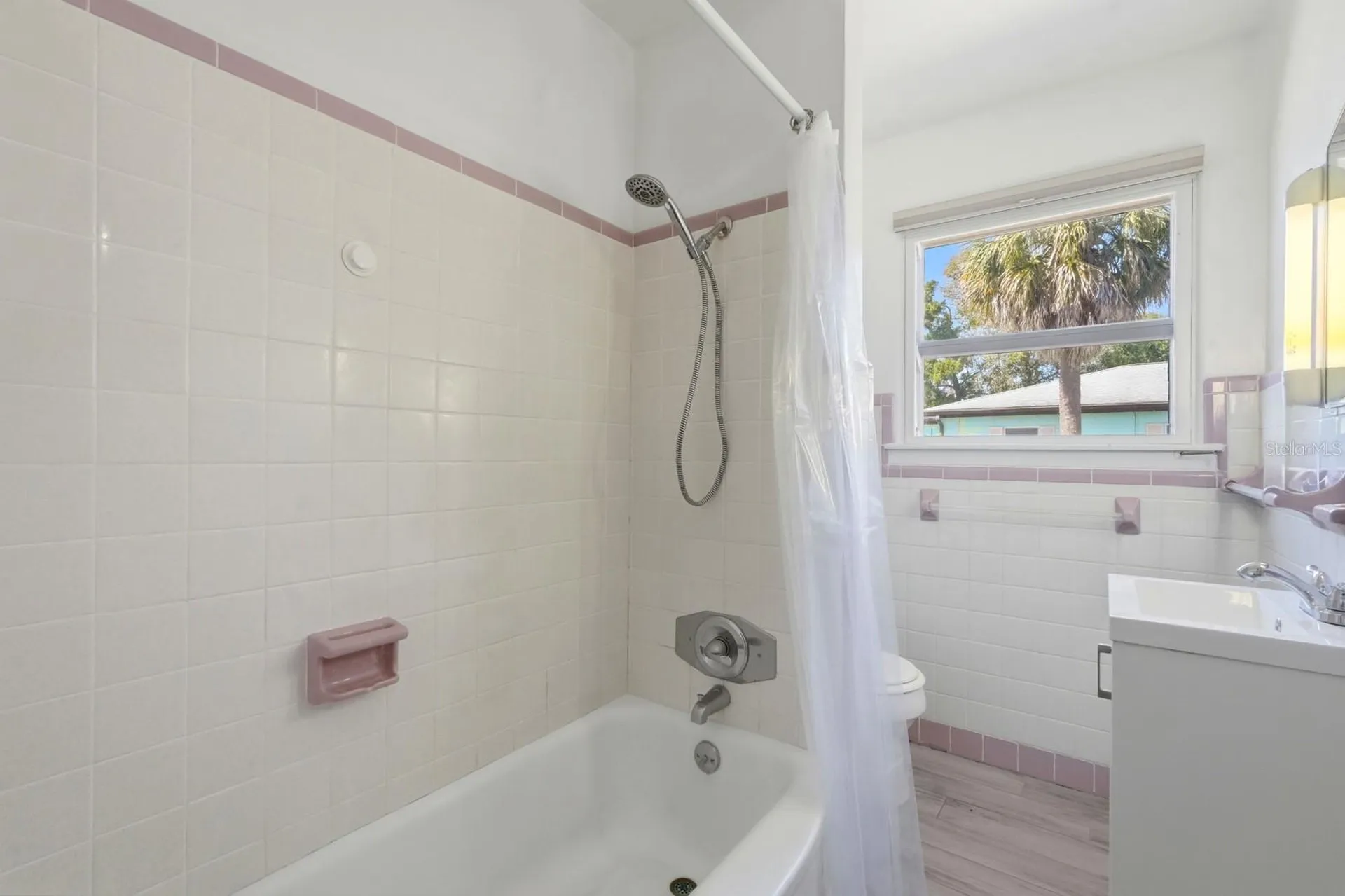 231 N Ridgewood Avenue Ormond Beach FL 32174