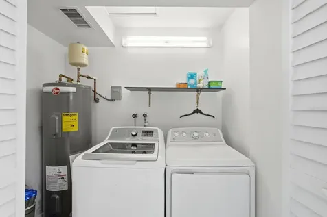 231 N Ridgewood Avenue Ormond Beach FL 32174