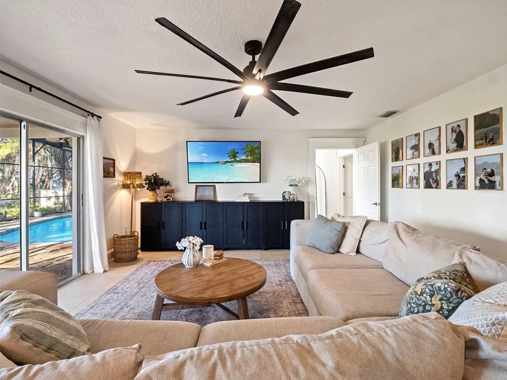 14051 Marine Court Orlando FL 32832
