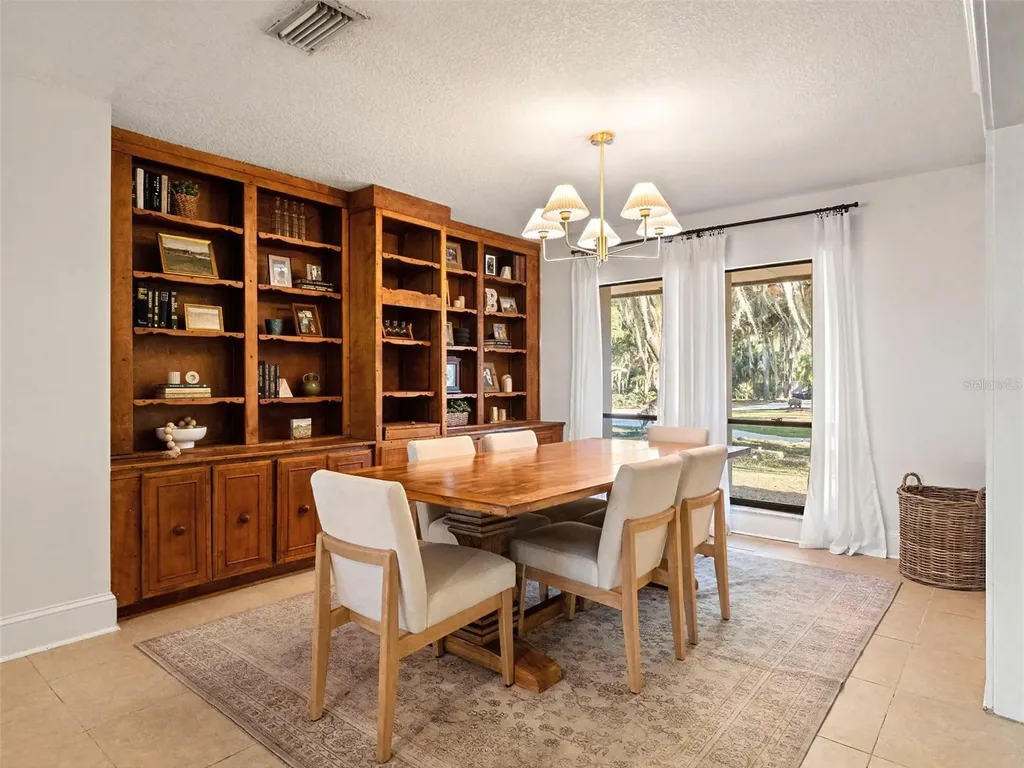 14051 Marine Court Orlando FL 32832