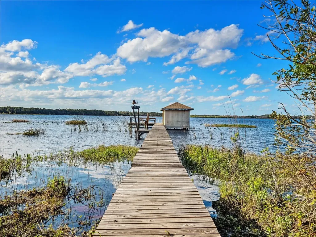 14051 Marine Court Orlando FL 32832