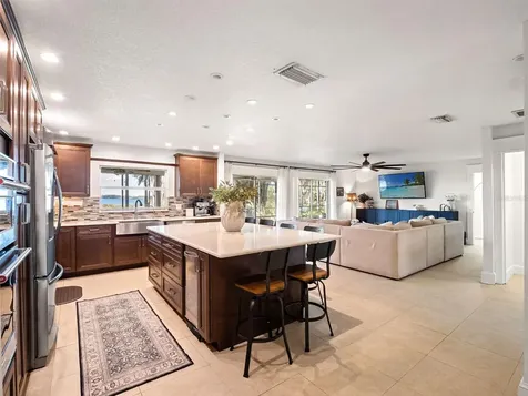14051 Marine Court Orlando FL 32832