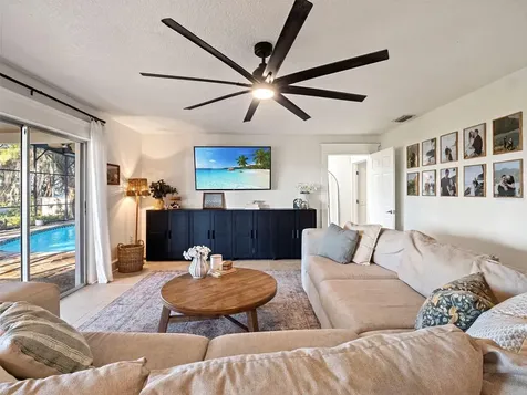 14051 Marine Court Orlando FL 32832