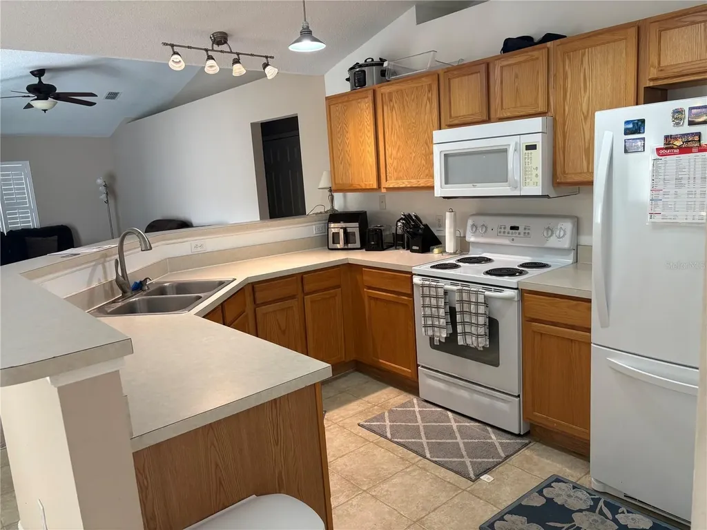 3942 Warbler Drive Winter Haven FL 33880