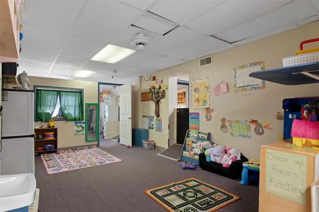 639 NE 1st Street Crystal River FL 34429