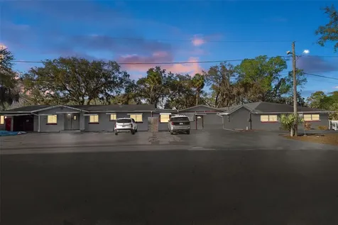 639 NE 1st Street Crystal River FL 34429