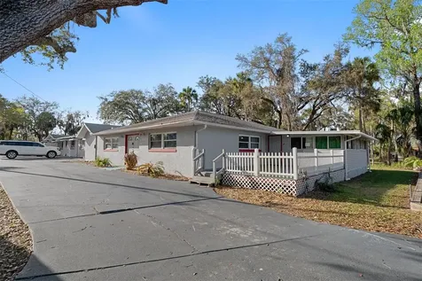 639 NE 1st Street Crystal River FL 34429