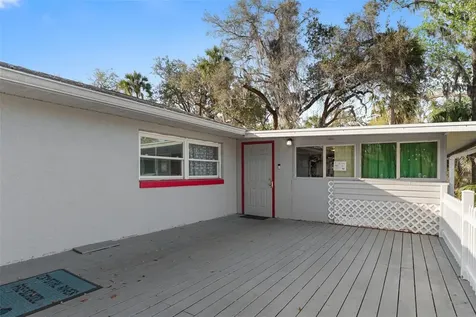 639 NE 1st Street Crystal River FL 34429