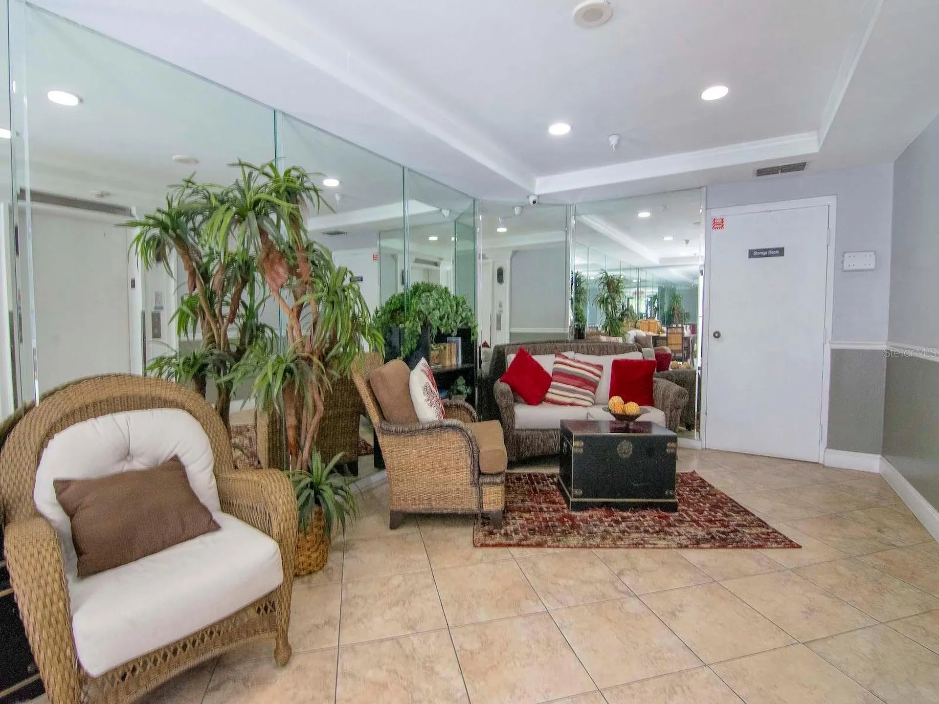 2780 N Riverside Drive Tampa FL 33602