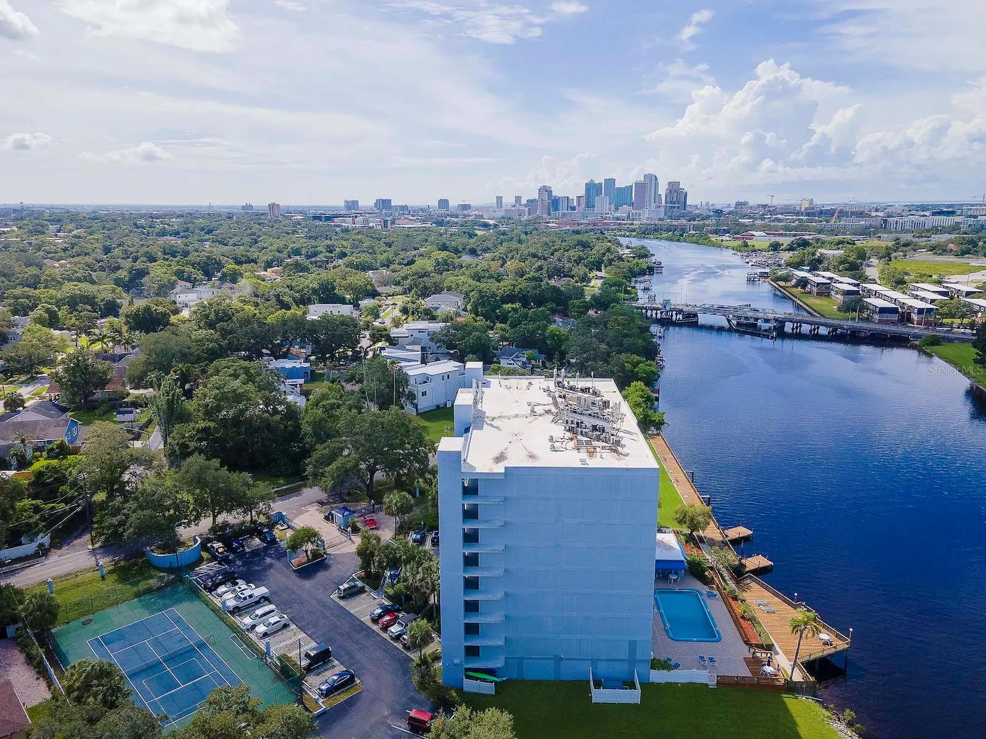 2780 N Riverside Drive Tampa FL 33602