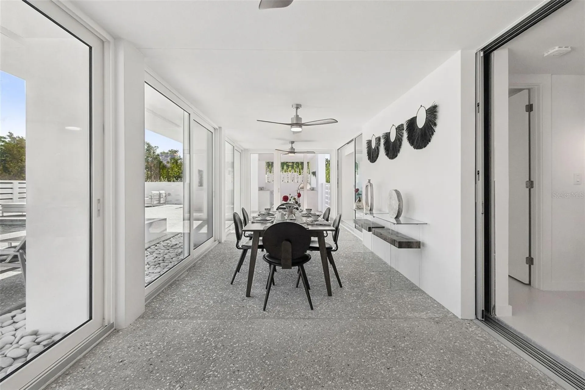 7647 Sanderling Road Sarasota FL 34242