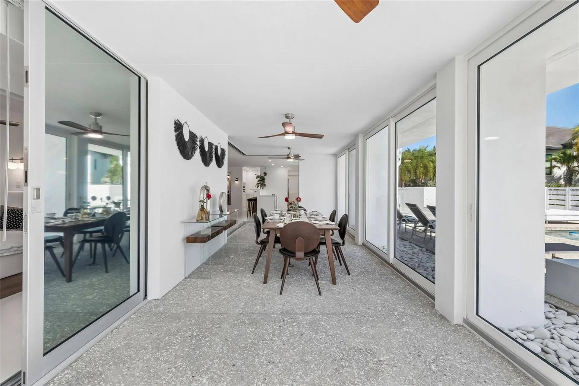 7647 Sanderling Road Sarasota FL 34242