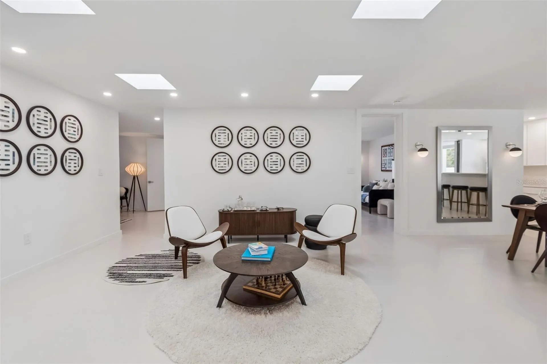 7647 Sanderling Road Sarasota FL 34242