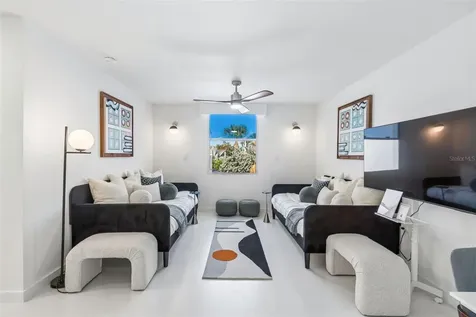 7647 Sanderling Road Sarasota FL 34242