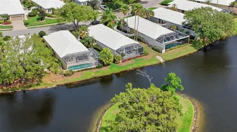 8722 52nd Drive E Bradenton FL 34211