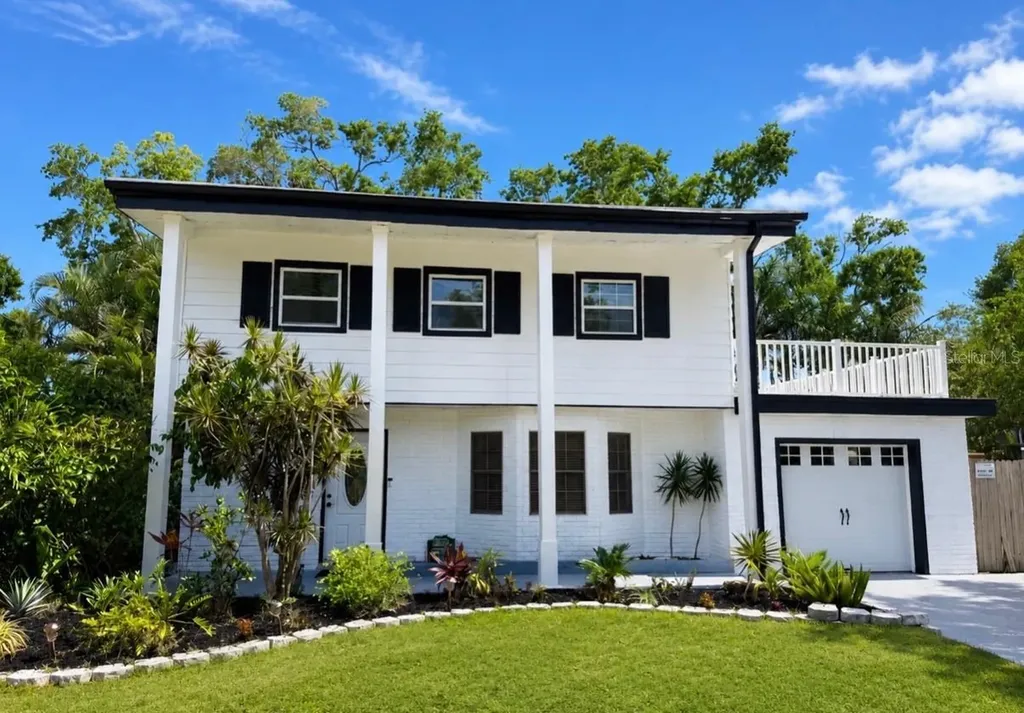 8424 Stillbrook Avenue Tampa FL 33615