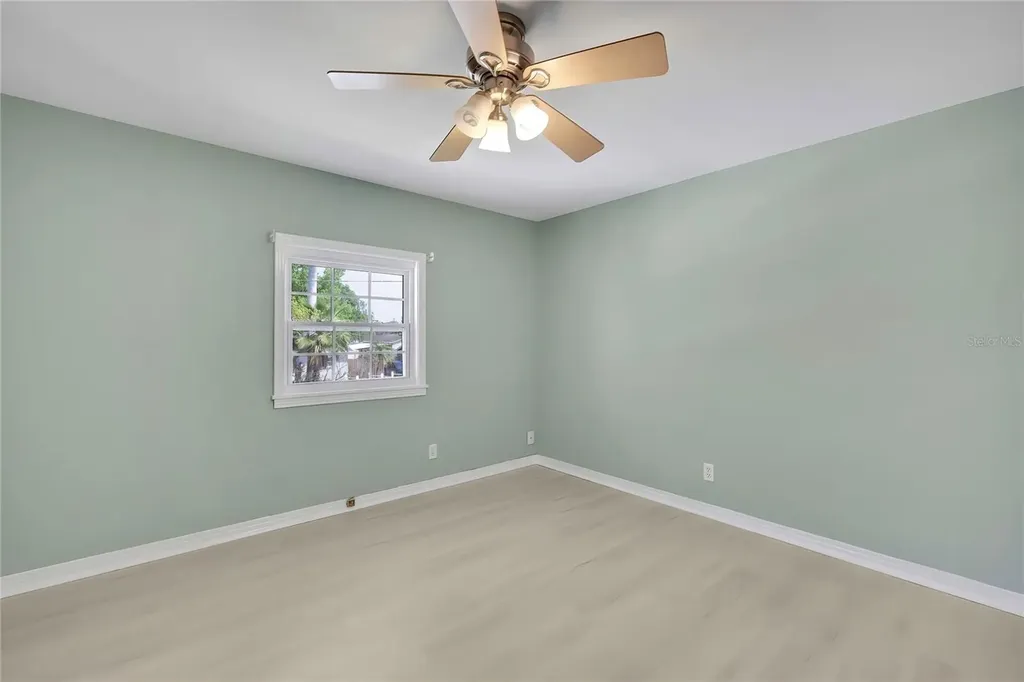 8424 Stillbrook Avenue Tampa FL 33615