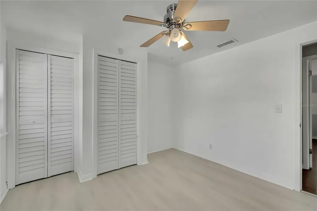 8424 Stillbrook Avenue Tampa FL 33615