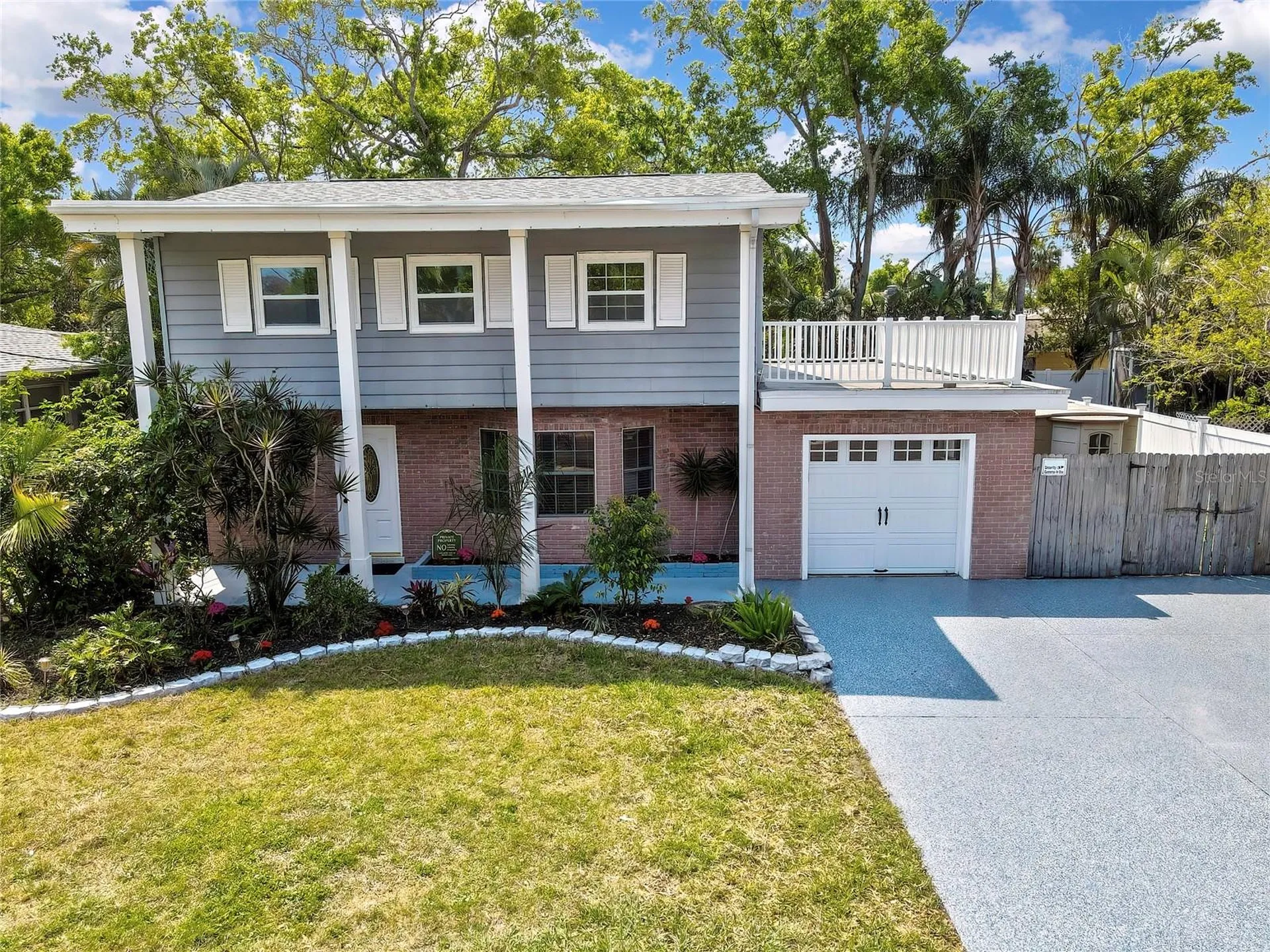 8424 Stillbrook Avenue Tampa FL 33615