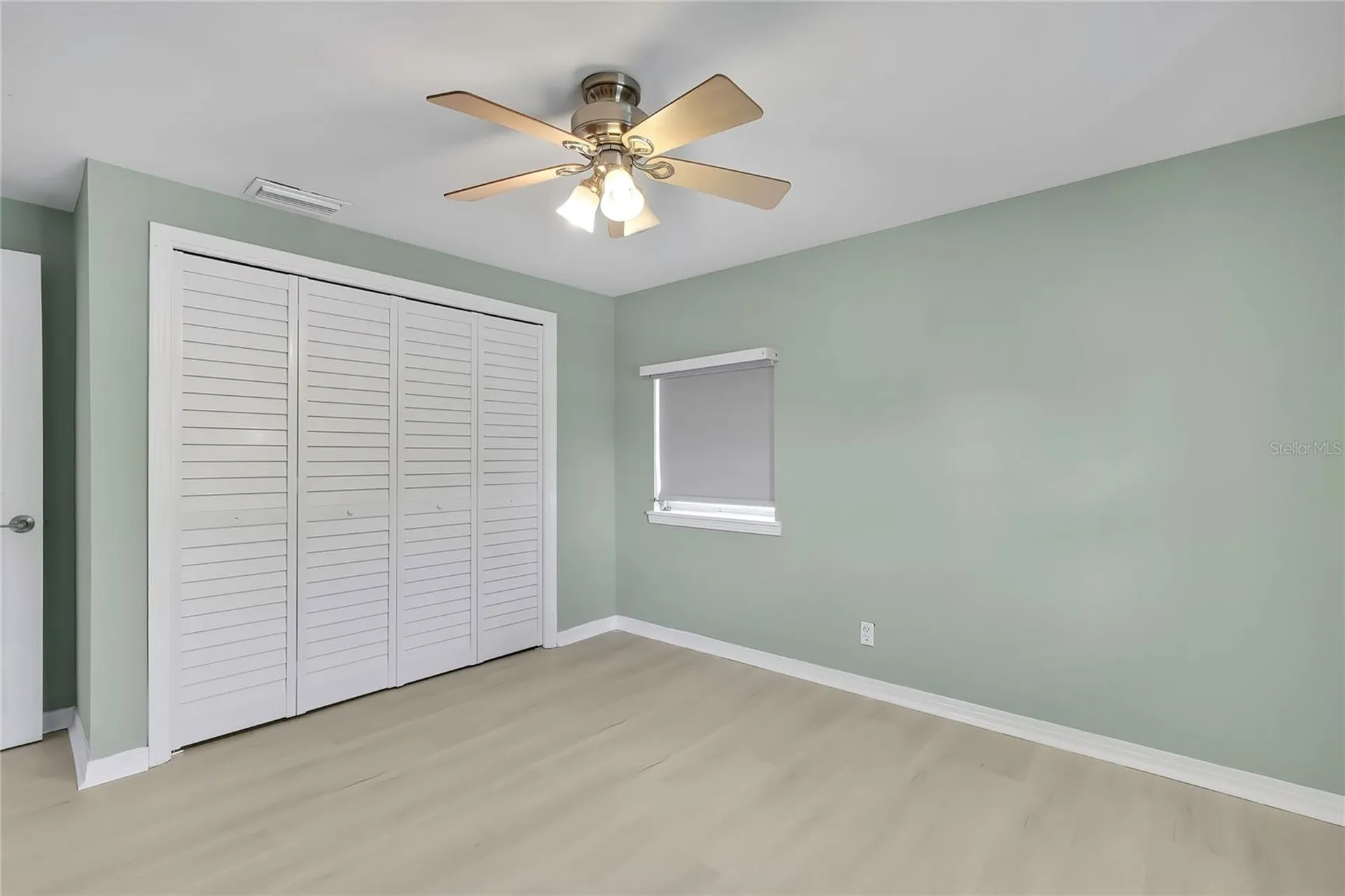 8424 Stillbrook Avenue Tampa FL 33615
