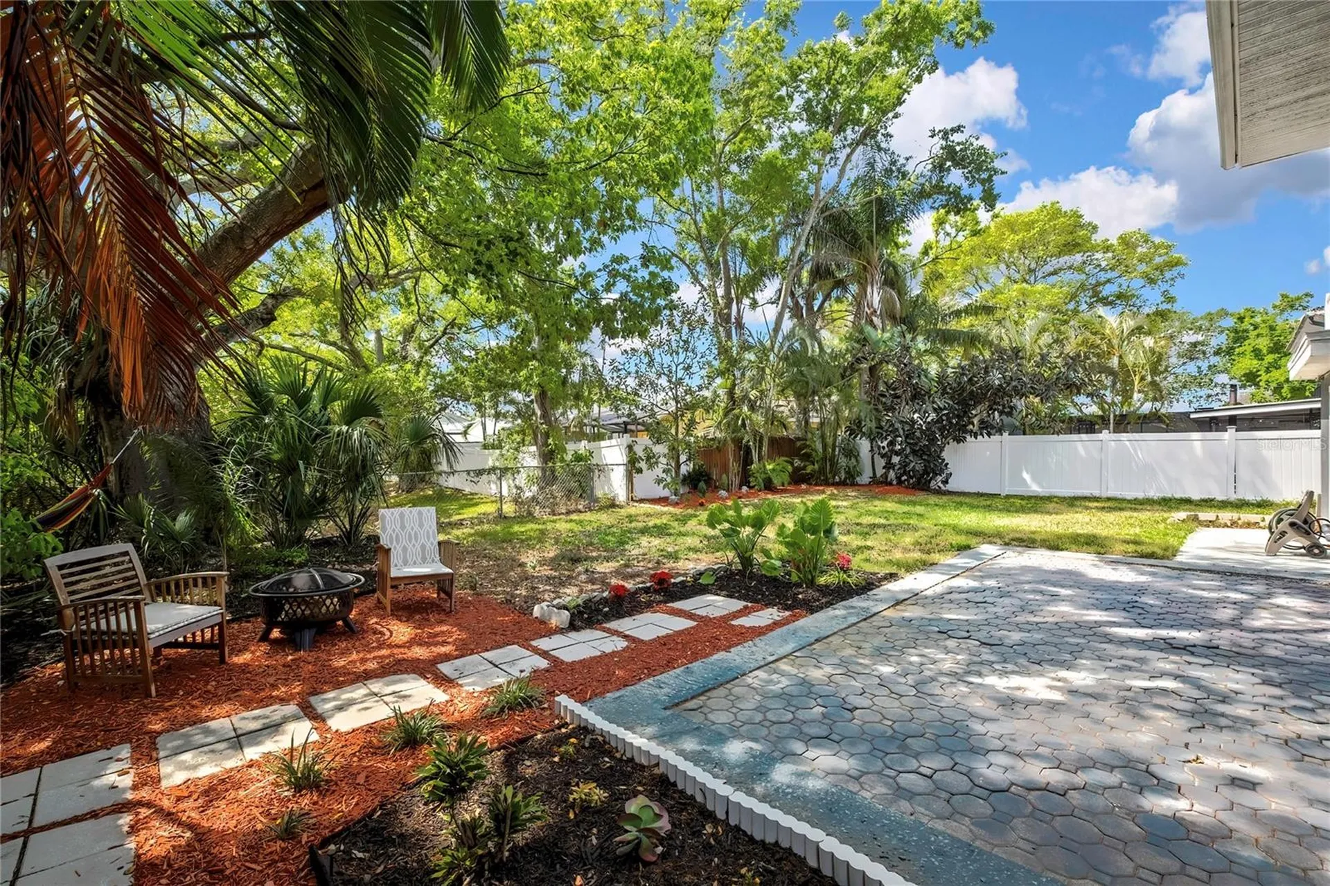8424 Stillbrook Avenue Tampa FL 33615