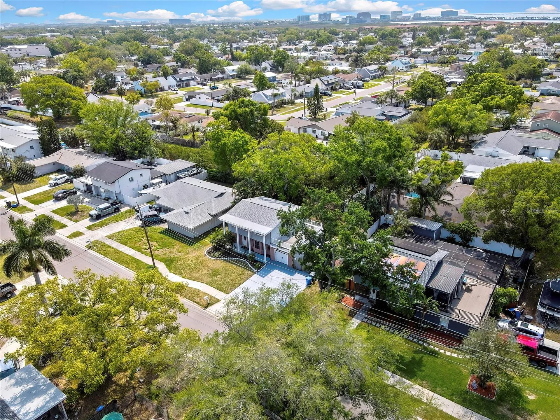 8424 Stillbrook Avenue Tampa FL 33615