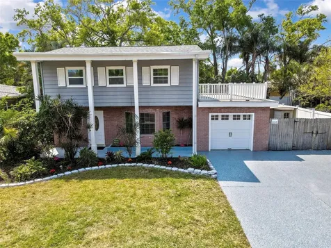 8424 Stillbrook Avenue Tampa FL 33615