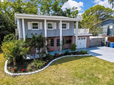 8424 Stillbrook Avenue Tampa FL 33615