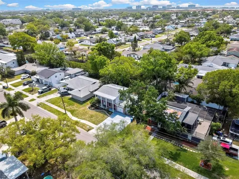8424 Stillbrook Avenue Tampa FL 33615