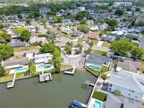 8424 Stillbrook Avenue Tampa FL 33615