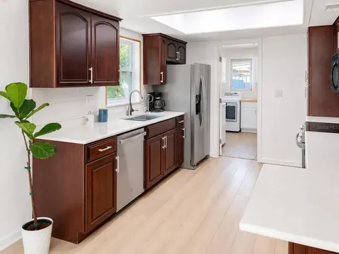 8424 Stillbrook Avenue Tampa FL 33615