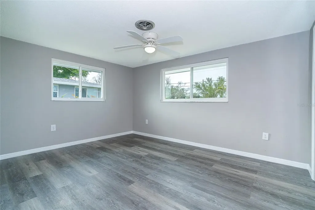 130 Crestview Drive Englewood FL 34223