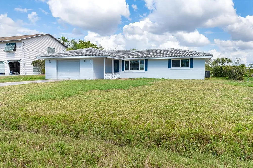 130 Crestview Drive Englewood FL 34223