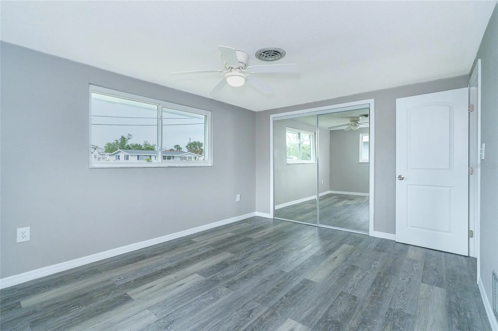 130 Crestview Drive Englewood FL 34223