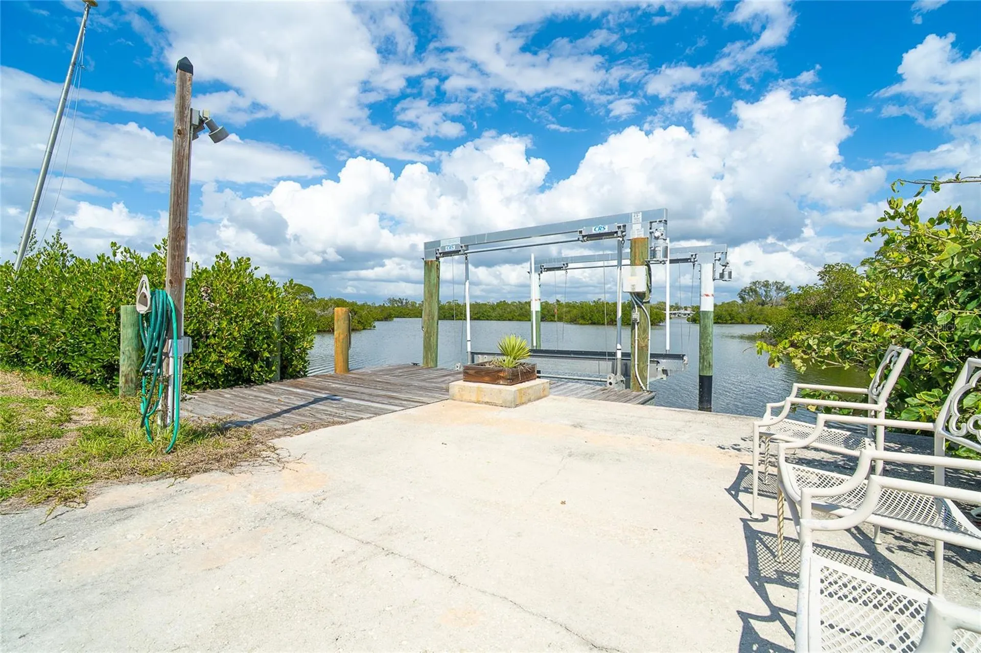 130 Crestview Drive Englewood FL 34223