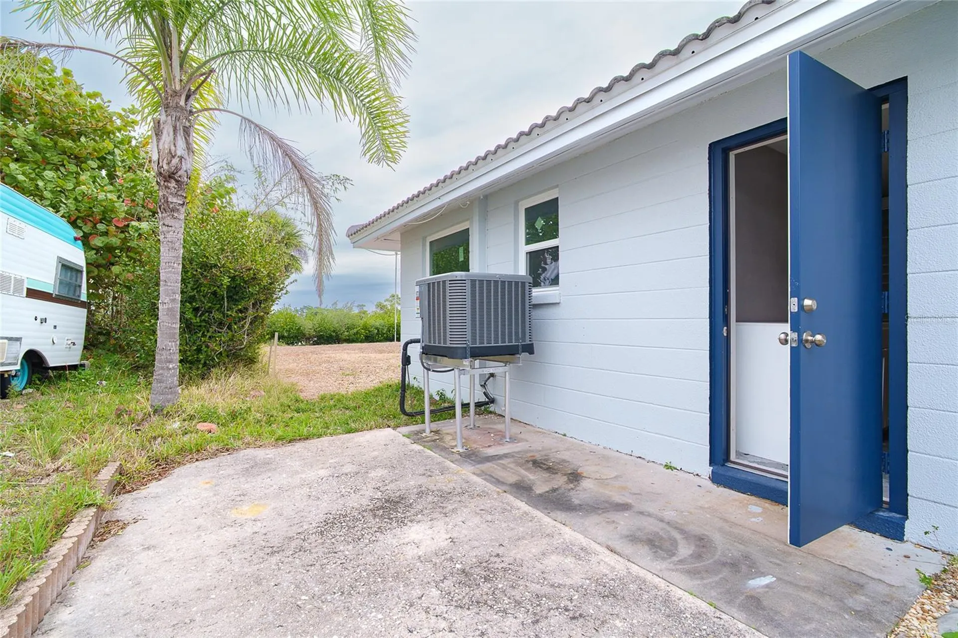 130 Crestview Drive Englewood FL 34223