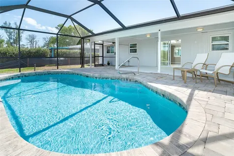 130 Crestview Drive Englewood FL 34223