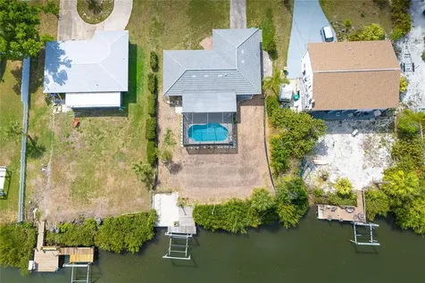130 Crestview Drive Englewood FL 34223