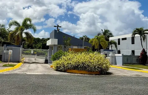 BF16 65 Hills Mansions San Juan PR 00926