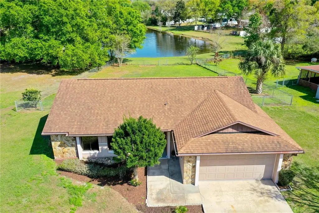 3240 Pineridge Circle Kissimmee FL 34746
