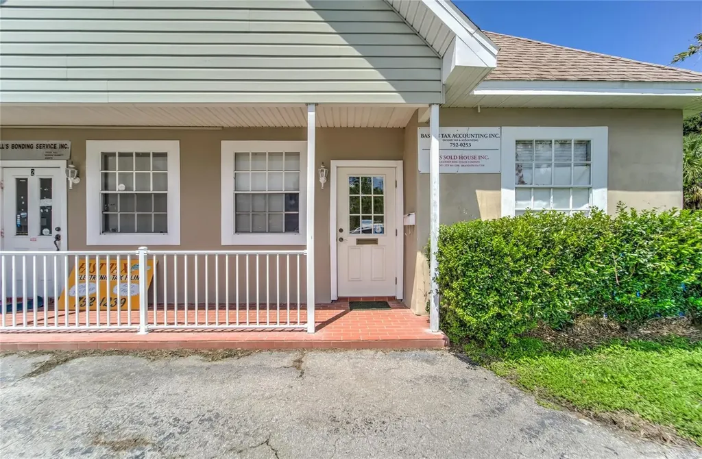 504 E Baker Street Plant City FL 33563