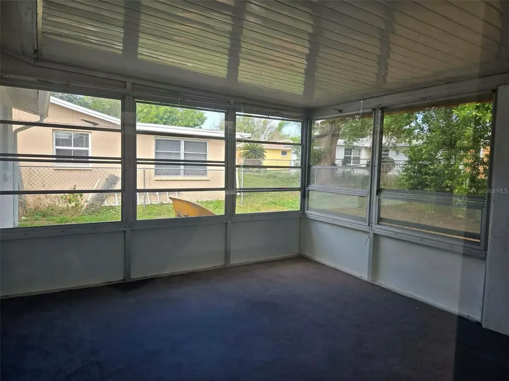 5605 Dolores Holiday FL 34690