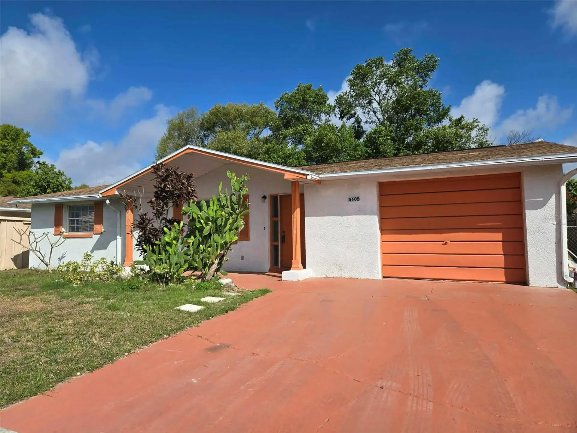 5605 Dolores Holiday FL 34690