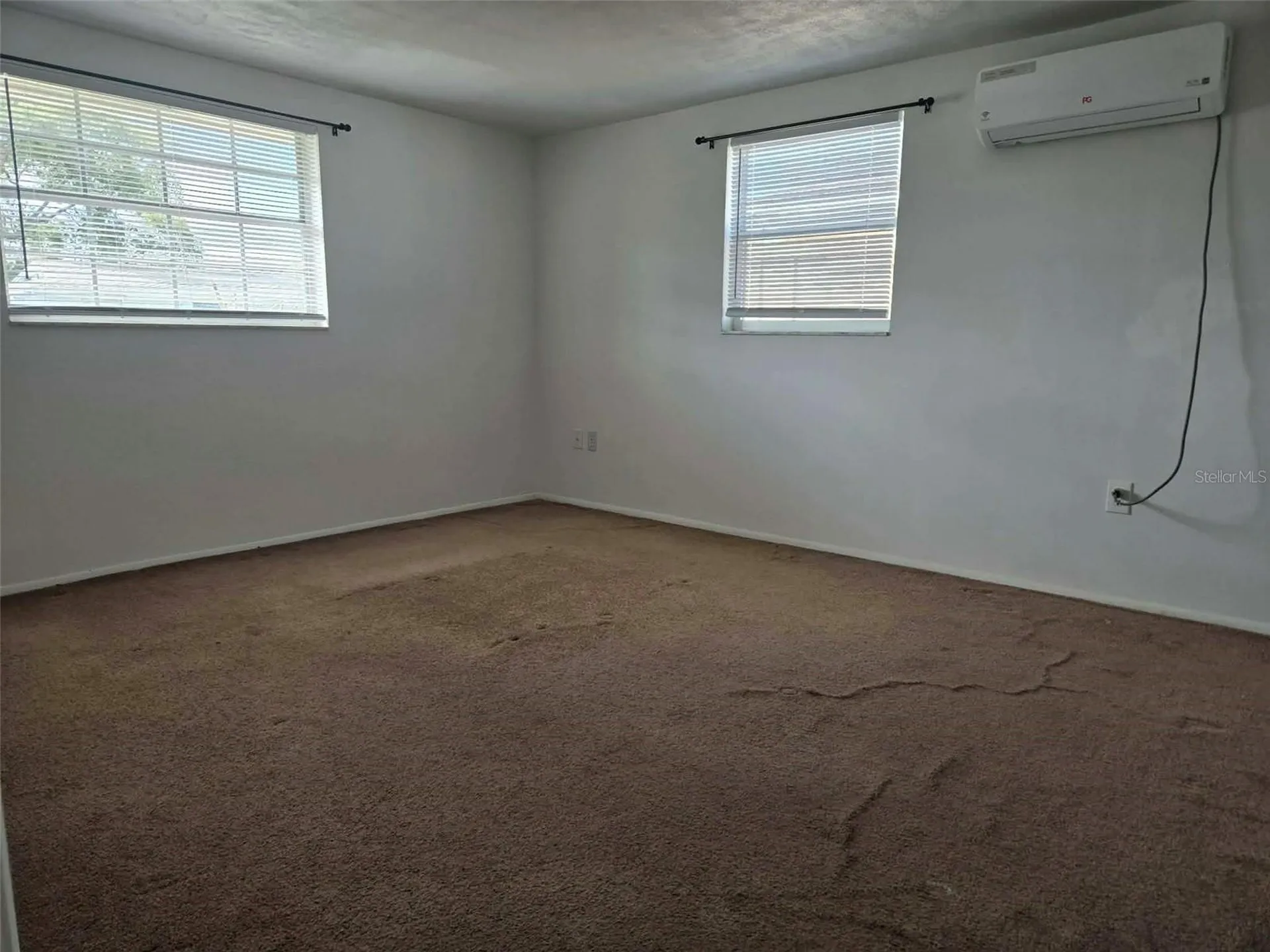 5605 Dolores Holiday FL 34690