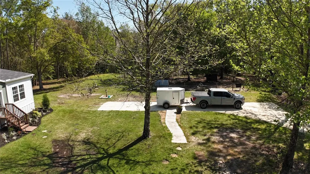 10750 NW 190th Street Micanopy FL 32667