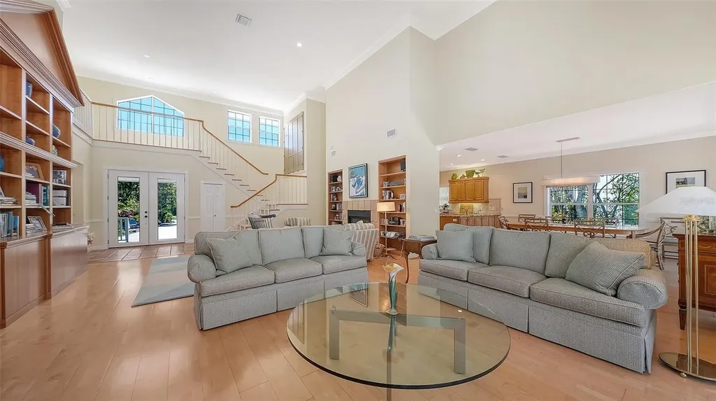 5422 Sandhamn Place Longboat Key FL 34228