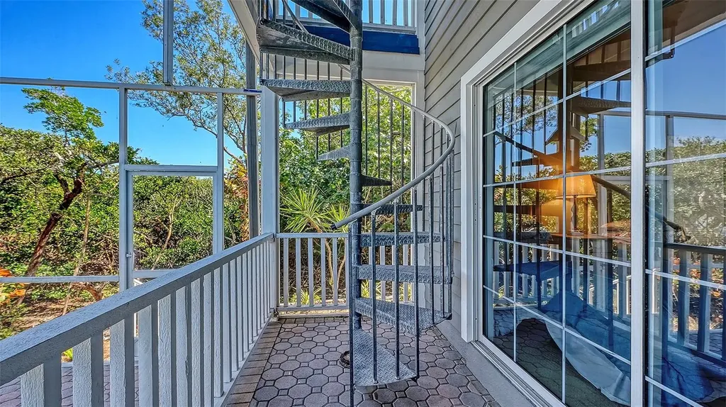 5422 Sandhamn Place Longboat Key FL 34228
