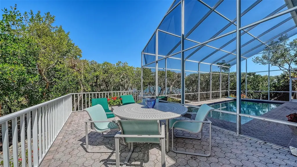 5422 Sandhamn Place Longboat Key FL 34228