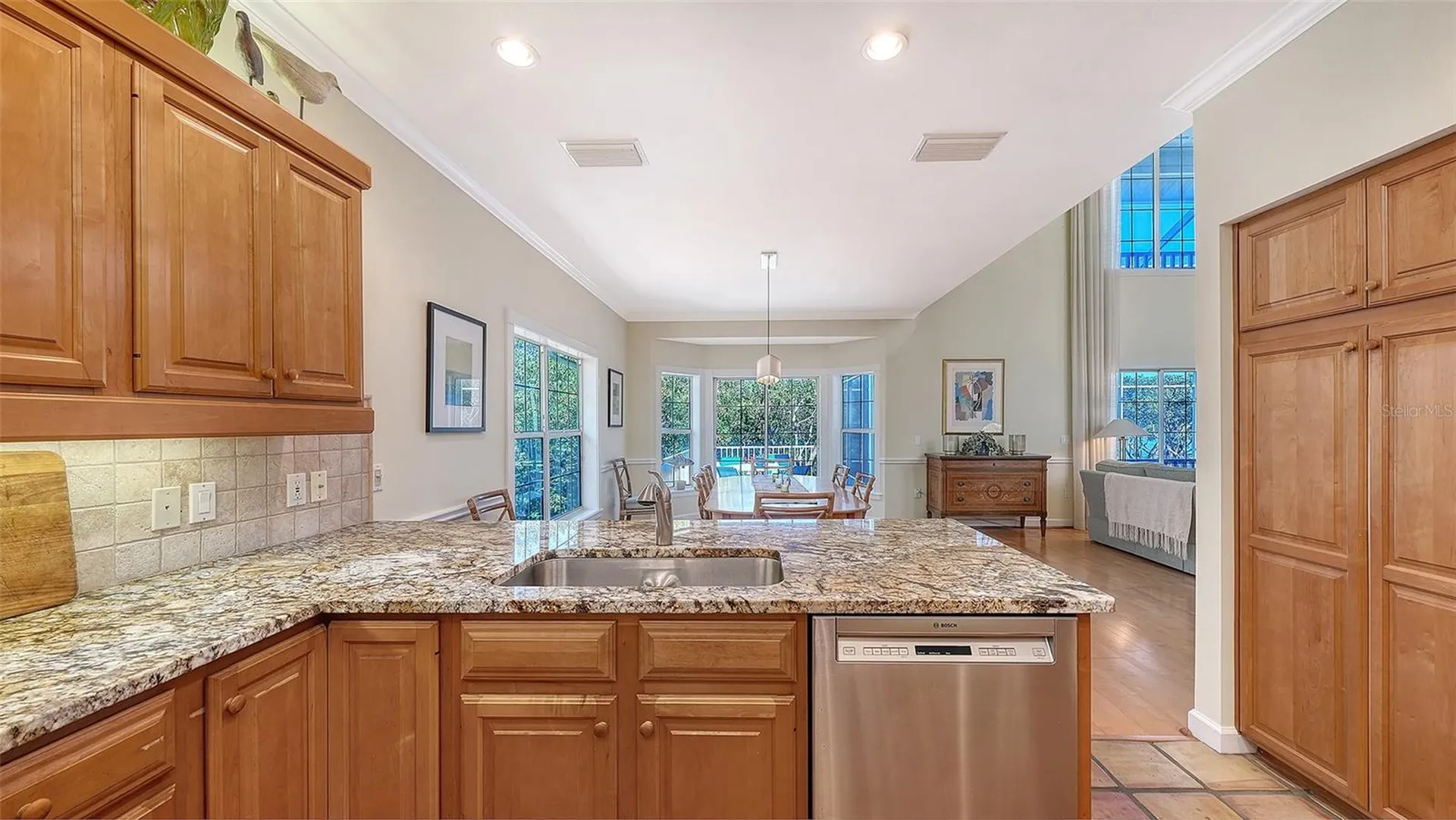 5422 Sandhamn Place Longboat Key FL 34228