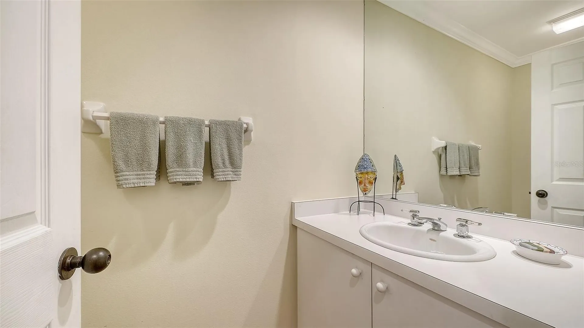 5422 Sandhamn Place Longboat Key FL 34228